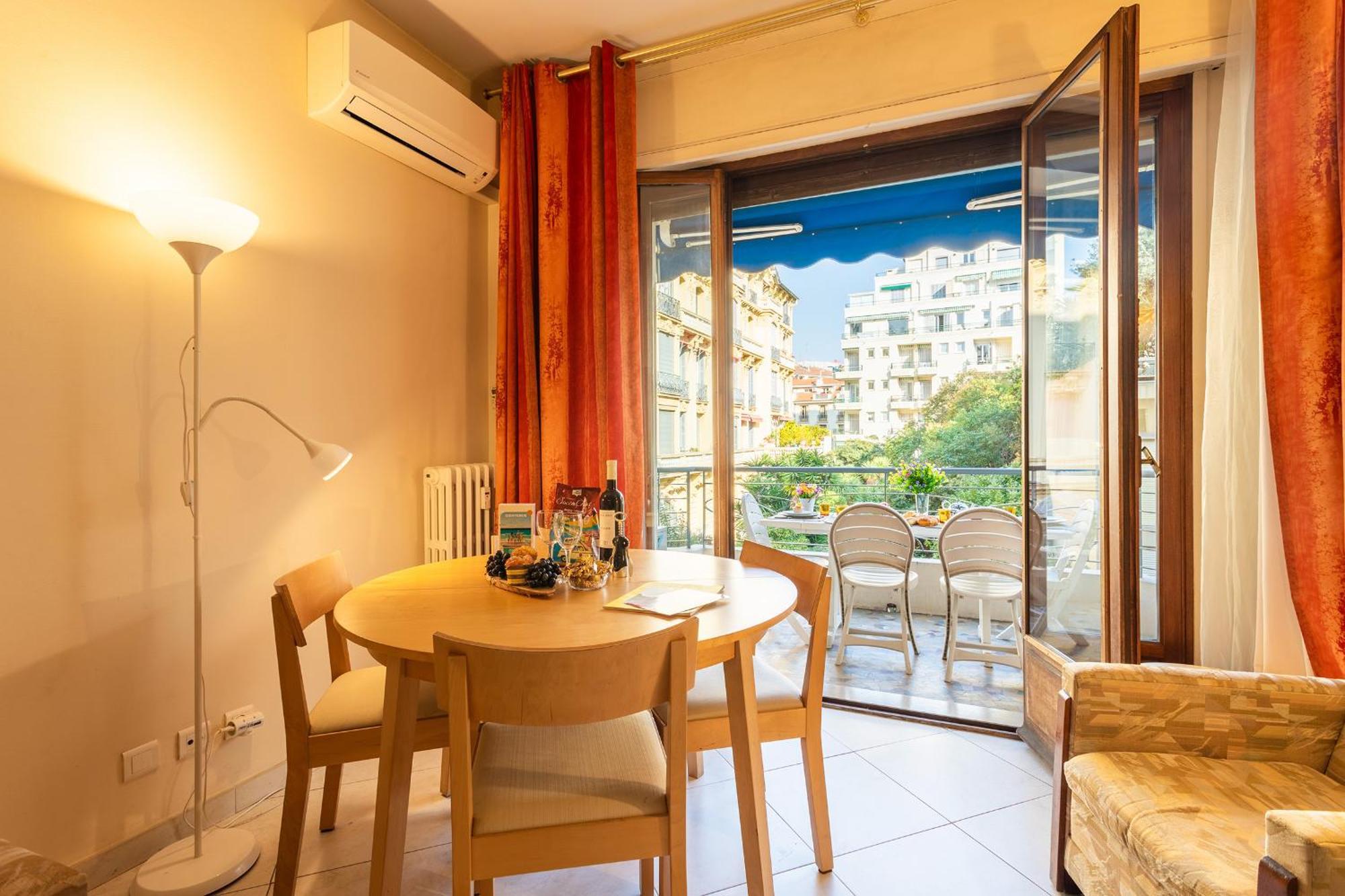 Le France-Massenet Ap3015 By Riviera Holiday Homes Nizza Esterno foto